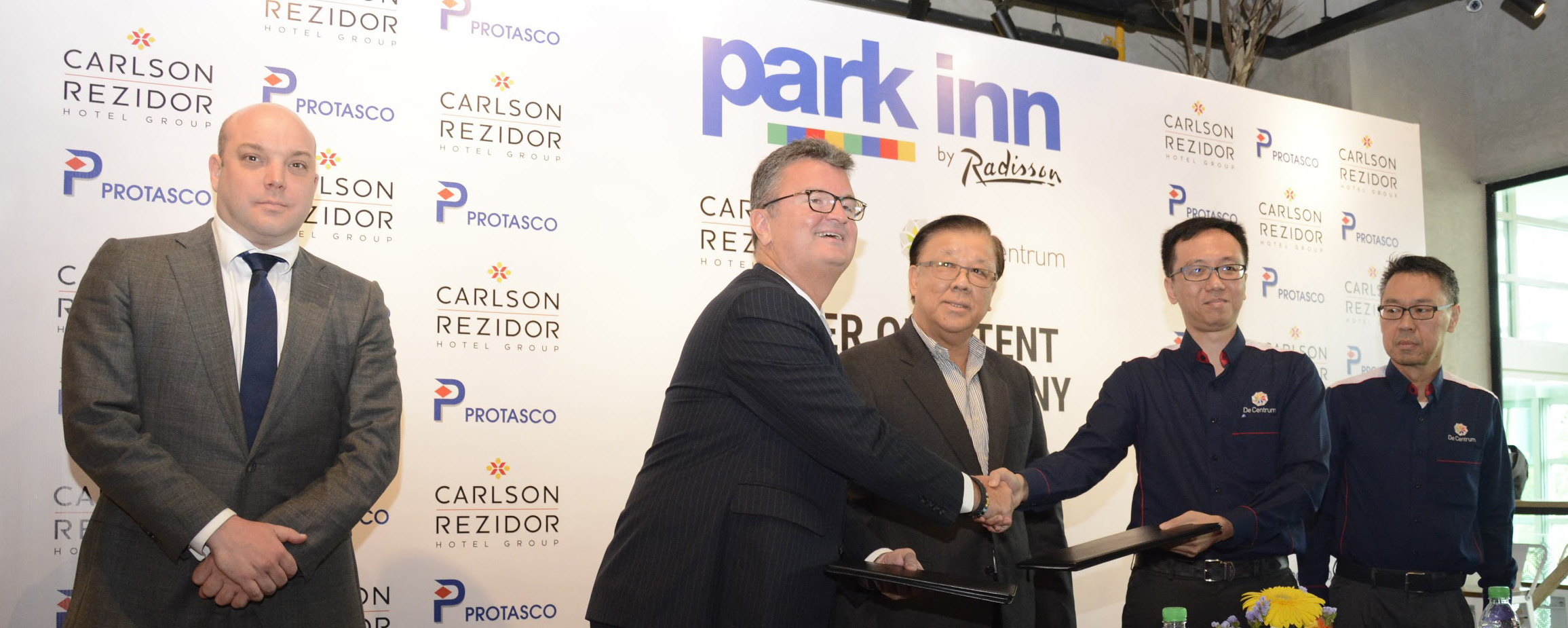 Malaysia’s First “Park Inn By Radisson Hotel” in De Centrum City